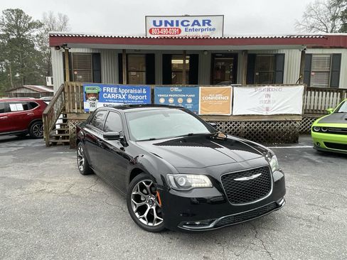 Used 2017 Chrysler 300 S w/ 300S Premium Group image 1