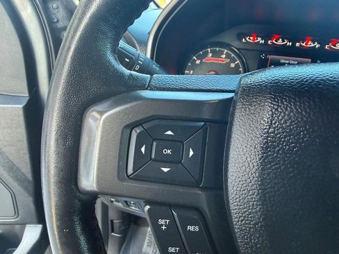 Used 2020 Ford F150 XLT w/ Equipment Group 302A Luxury AWD/4WD image 19