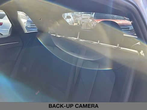 Used 2024 Audi Q3 2.0T Premium image 18