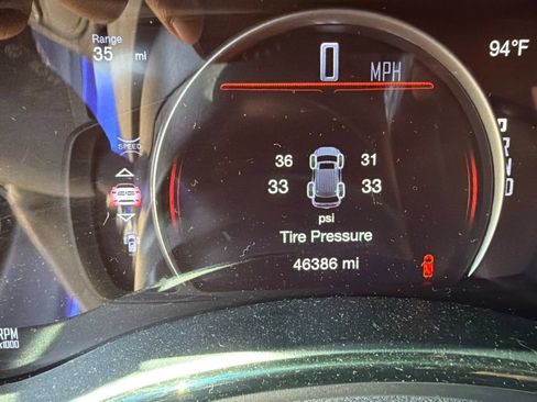 Used 2024 Dodge Durango GT RWD image 3