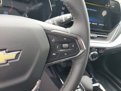 New 2026 Chevrolet Trax LT w/ Driver Confidence Package FWD image 18