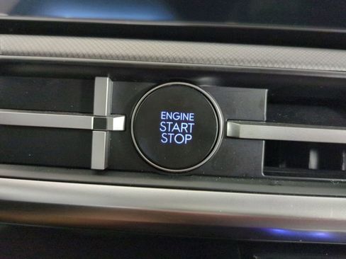 Certified 2025 Hyundai Santa Fe SEL image 37