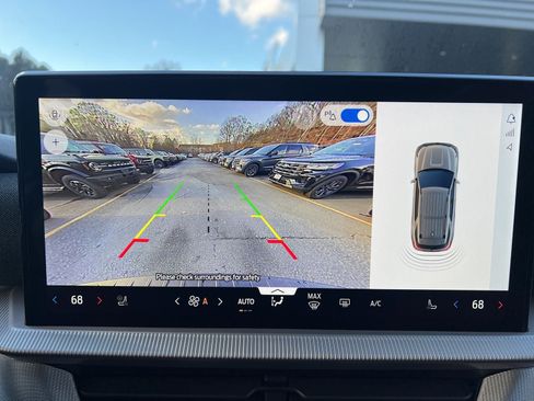 New 2025 Ford Explorer Active w/ Active Comfort Package image 37