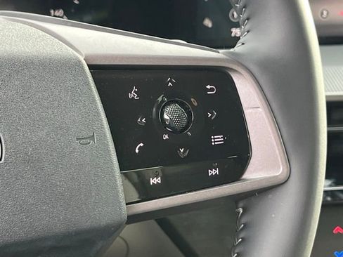 Used 2025 Nissan Murano SV image 12