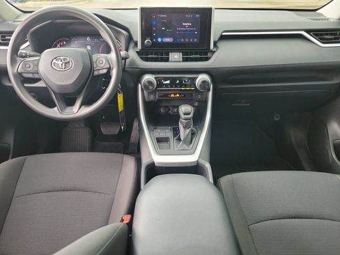 Used 2024 Toyota RAV4 LE FWD image 12