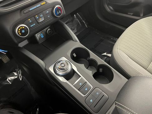 Used 2020 Ford Escape S image 24