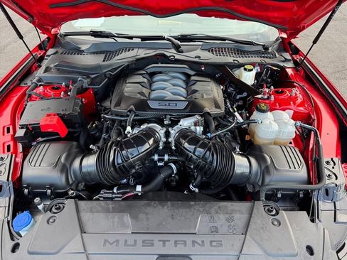 Used 2025 Ford Mustang GT Premium RWD image 10