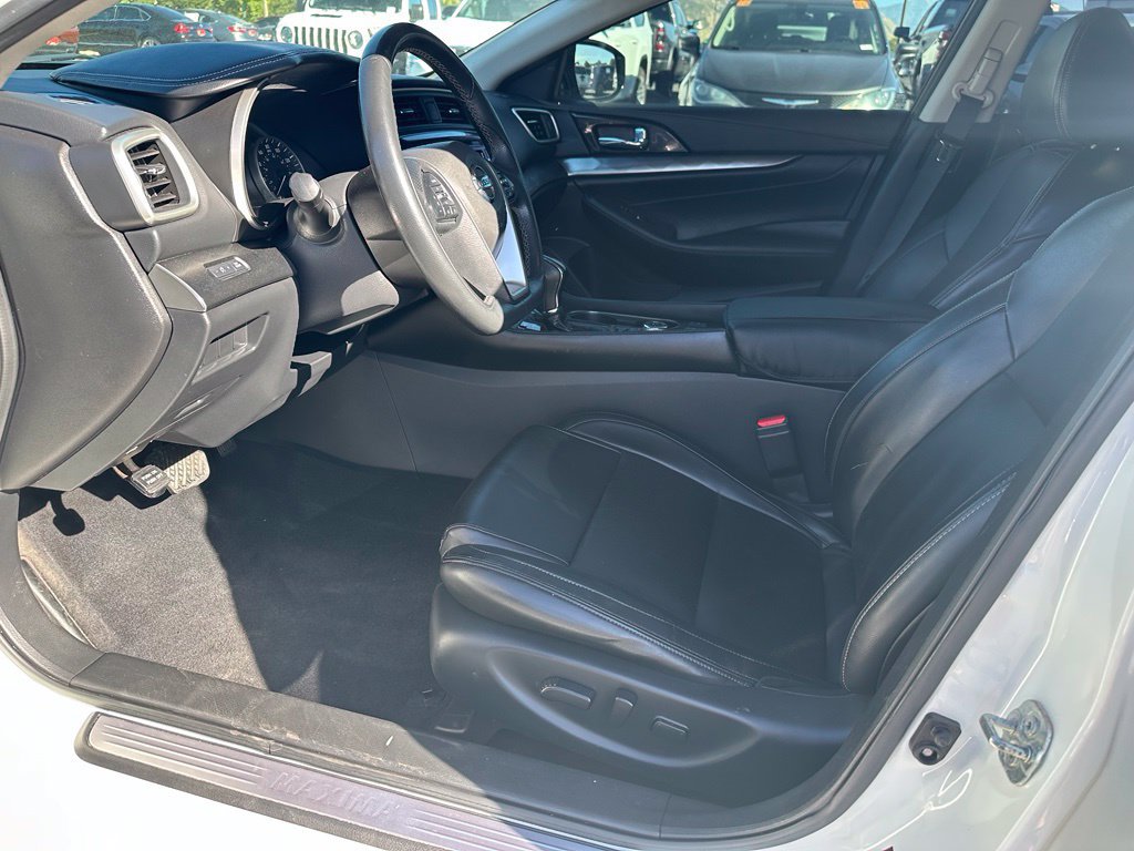 Used 2021 Nissan Maxima 3.5 SV w/ Floor Mat Group FWD image 24