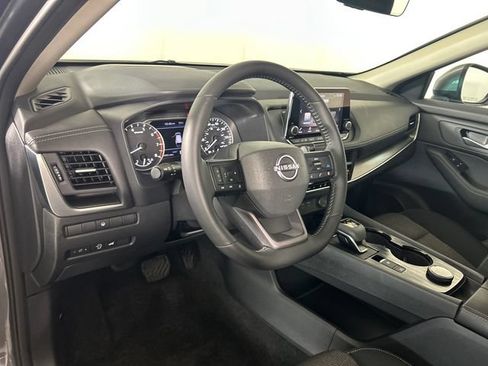 Certified 2026 Nissan Rogue SV w/ Cold Weather Package AWD/4WD image 12