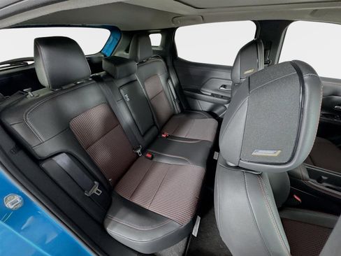 Used 2026 Nissan Kicks SR w/ SR Premium Package FWD image 25