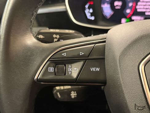 Used 2021 Audi Q3 2.0T Premium image 14