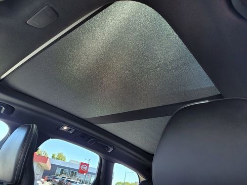 Used 2021 Volvo XC60 T5 R-Design w/ Protection Package Premier image 18