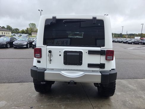 Used 2013 Jeep Wrangler Unlimited Sahara w/ Mopar Chrome Edition Group image 6