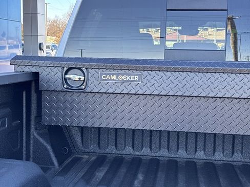 Used 2024 Chevrolet Silverado 2500 LTZ w/ LTZ Convenience Package image 8