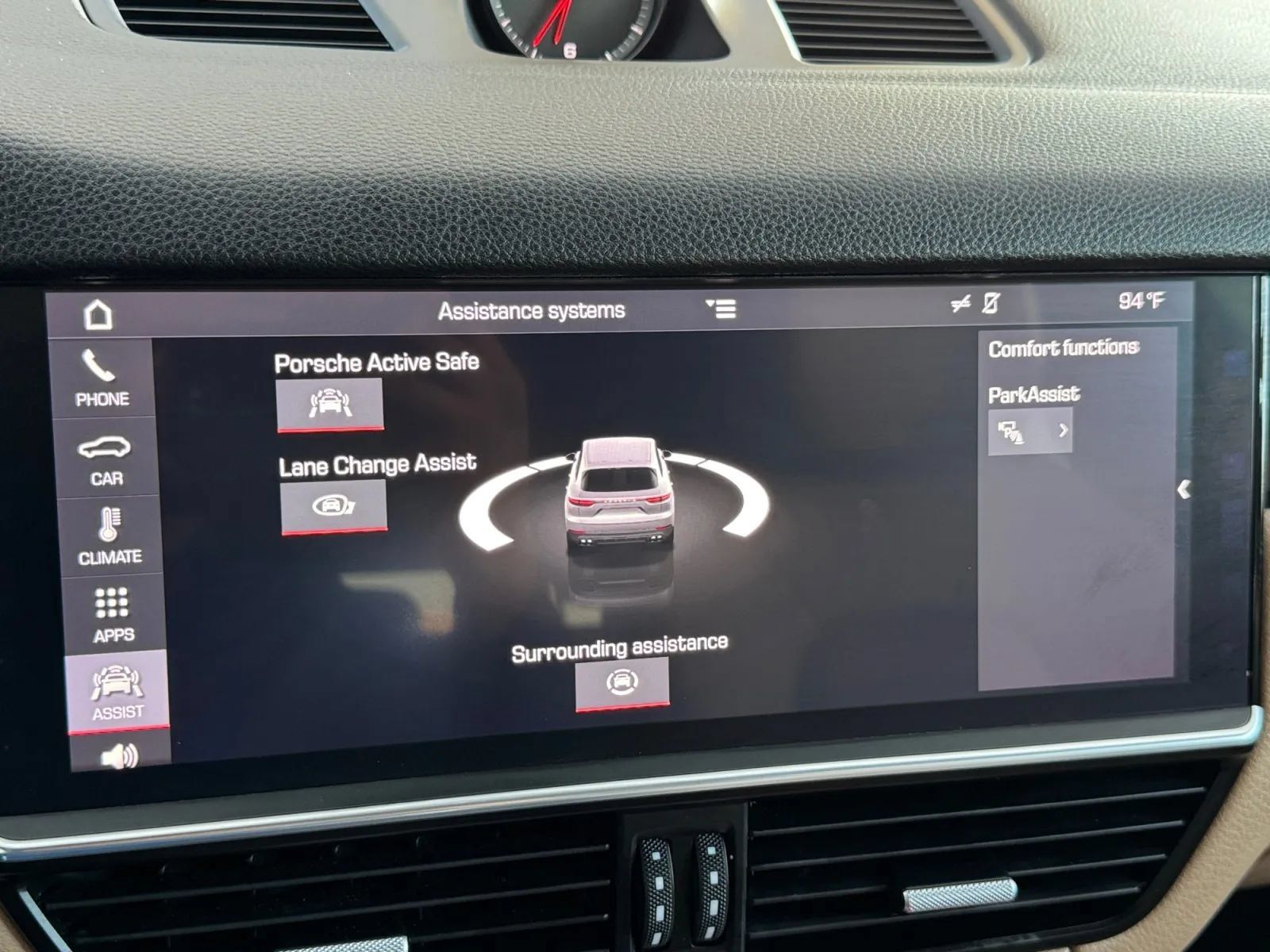 Used 2019 Porsche Cayenne AWD/4WD image 36