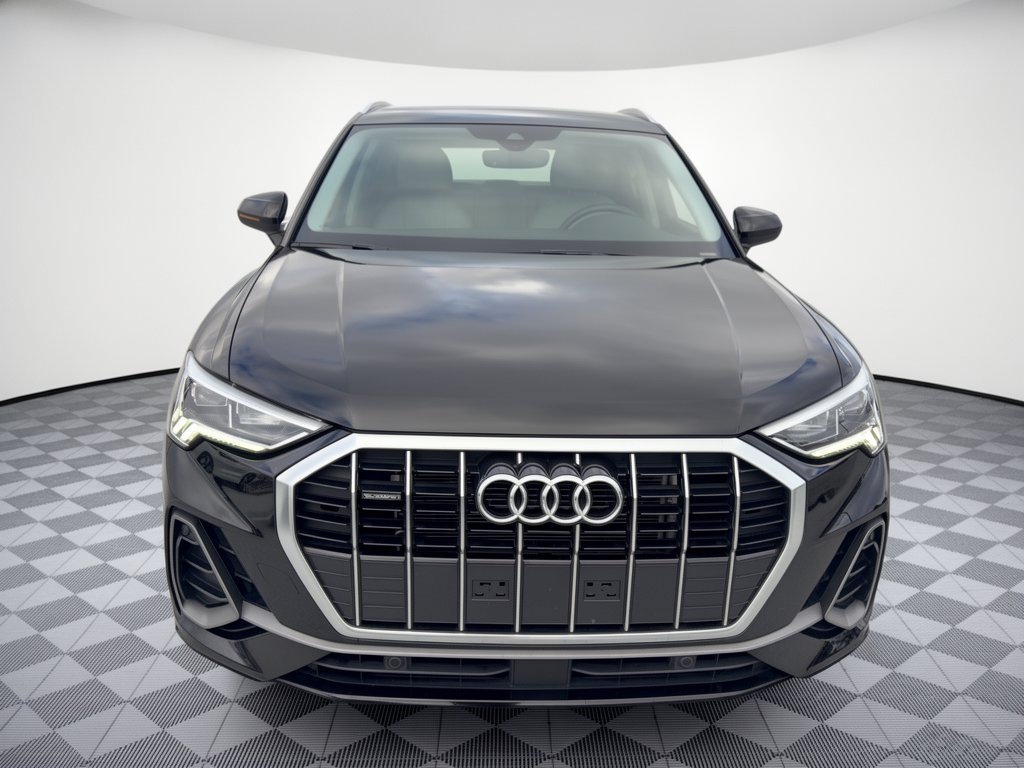 Used 2024 Audi Q3 2.0T Premium AWD/4WD image 6