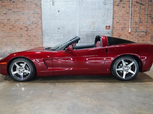 Used 2007 Chevrolet Corvette Coupe RWD image 33