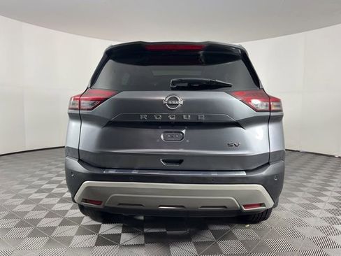 Used 2023 Nissan Rogue SV w/ SV Premium B Package image 11