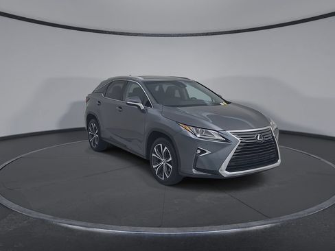 Used 2018 Lexus RX 350 FWD w/ Premium Package image 2