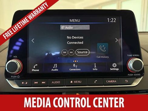 Used 2025 Nissan Altima 2.5 S FWD image 11