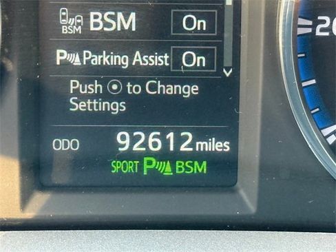 Used 2016 Toyota RAV4 XLE w/ Convenience Package image 20