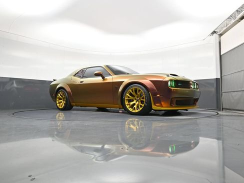 Used 2023 Dodge Challenger SRT Hellcat RWD image 30