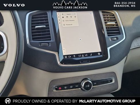 Certified 2024 Volvo XC90 B6 Core w/ Climate Package image 9