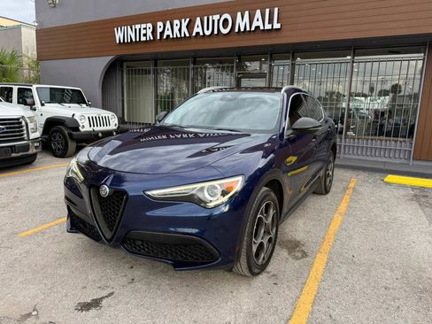 Used 2018 Alfa Romeo Stelvio AWD image 1