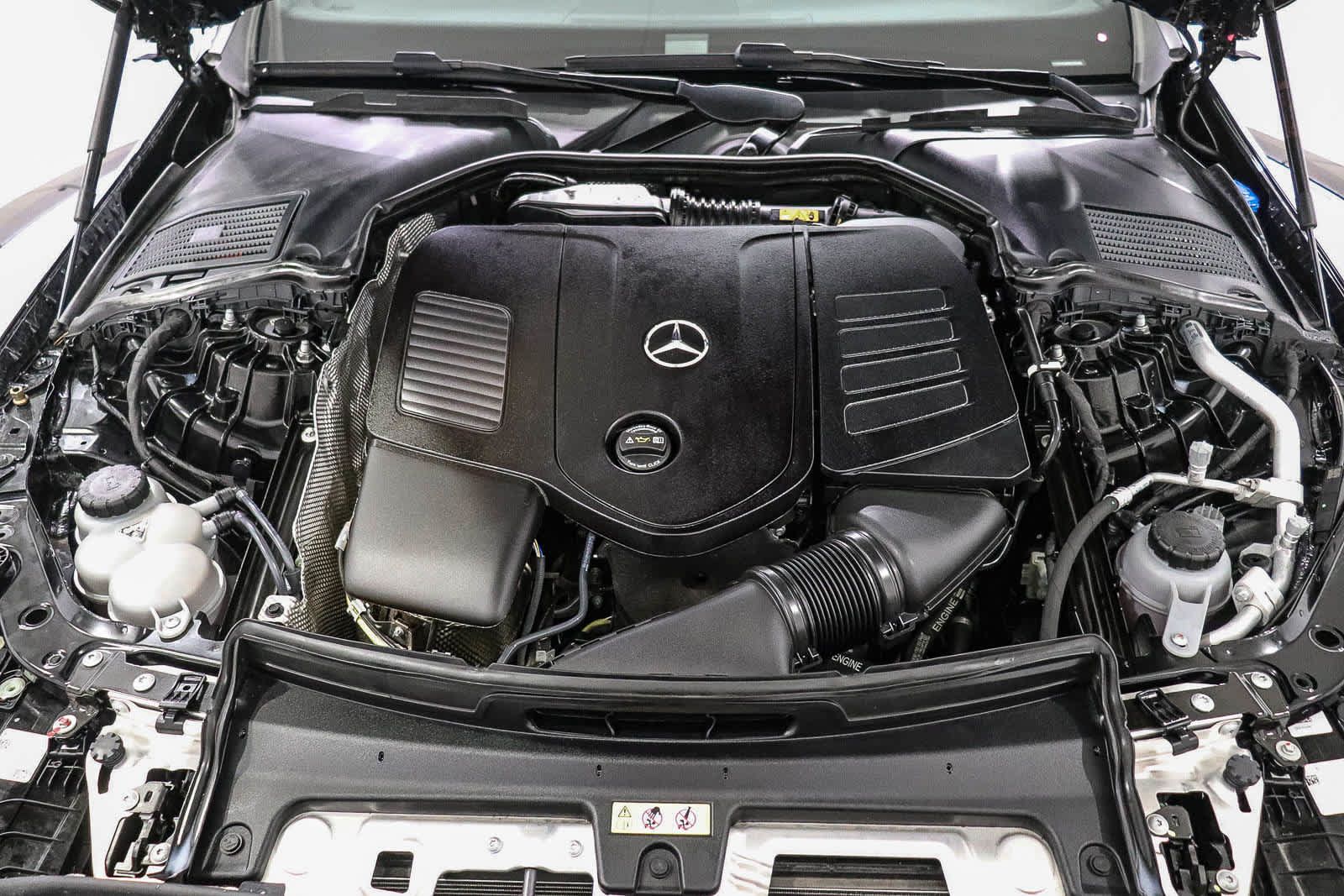 Used 2024 Mercedes-Benz C 300 Sedan image 30