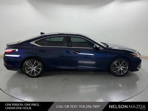 Used 2024 Lexus ES 350 w/ Premium Package FWD image 5
