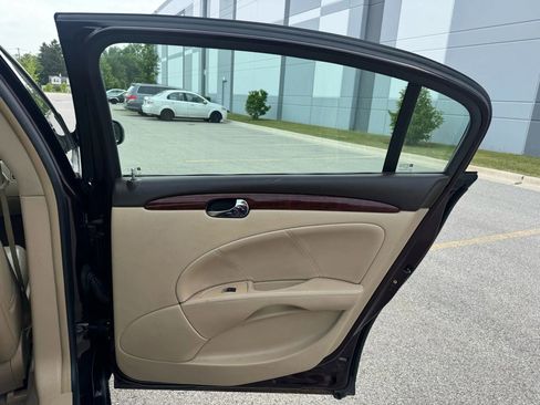 Used 2008 Buick Lucerne CXL w/ Driver Confidence Package image 20