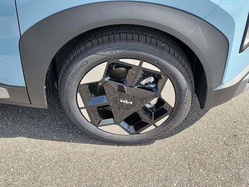 New 2027 Kia Seltos S FWD image 38