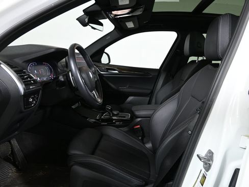 Used 2023 BMW X3 xDrive30i w/ Premium Package w/ZPA AWD/4WD image 3