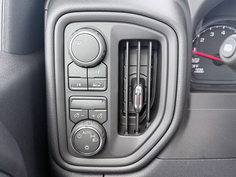 New 2026 Chevrolet Silverado 1500 Custom AWD/4WD image 11