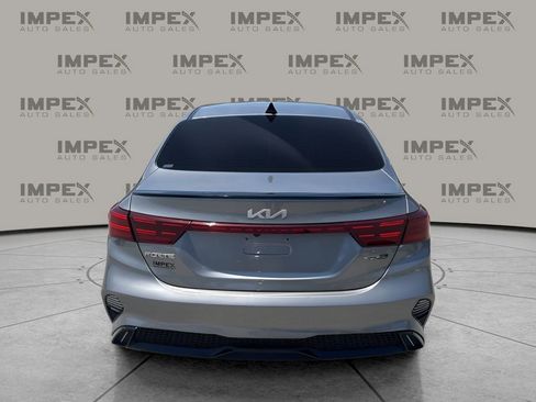 Used 2023 Kia Forte GT-Line w/ GT-Line Premium Package FWD image 4