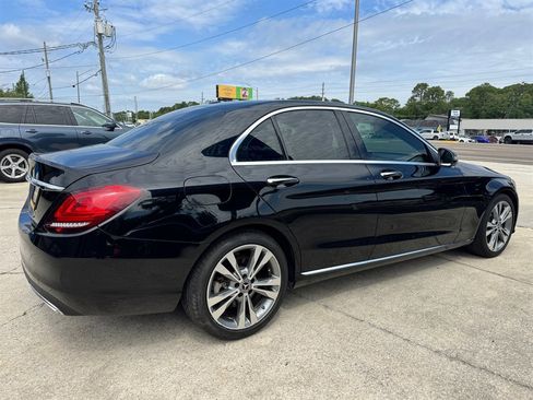Used 2019 Mercedes-Benz C 300 Sedan image 5