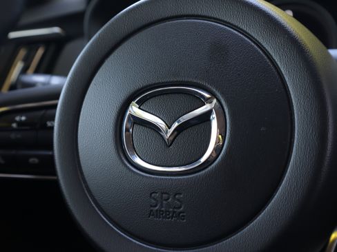 Certified 2025 MAZDA CX-90 3.3 Turbo w/ Select Package image 28