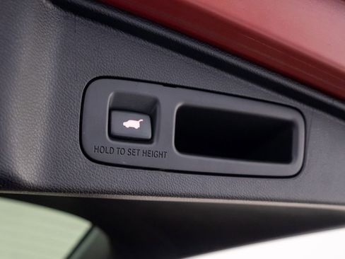 Certified 2019 Honda CR-V Touring image 35