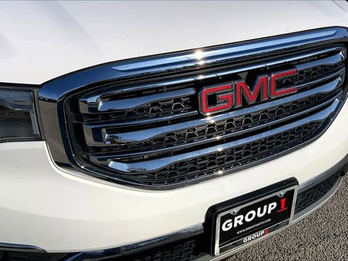 Used 2019 GMC Acadia SLT image 26