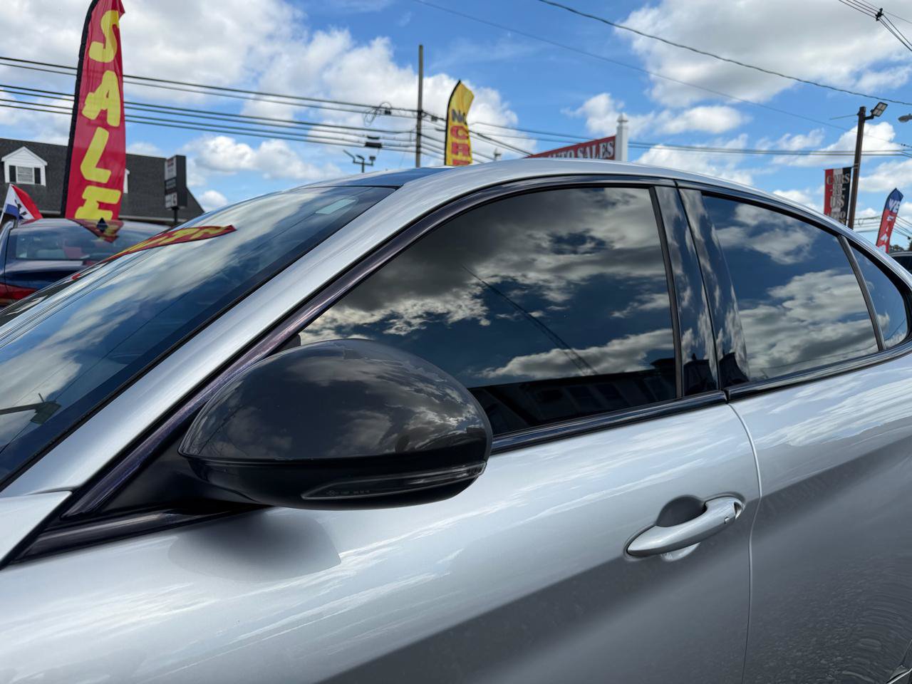 Used 2019 Alfa Romeo Giulia AWD image 38