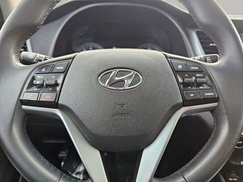 Used 2016 Hyundai Tucson Limited w/ Option Group 03 image 3