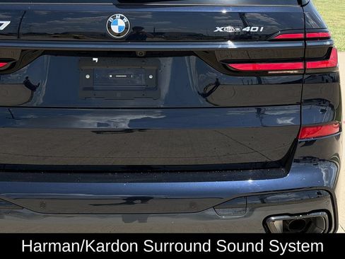 Used 2026 BMW X7 xDrive40i w/ M Sport Package AWD/4WD image 9