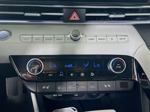 New 2026 Hyundai Elantra Limited FWD image 14