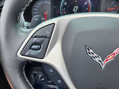 Used 2016 Chevrolet Corvette Z06 w/ 3LZ Preferred Equipment Group RWD image 18