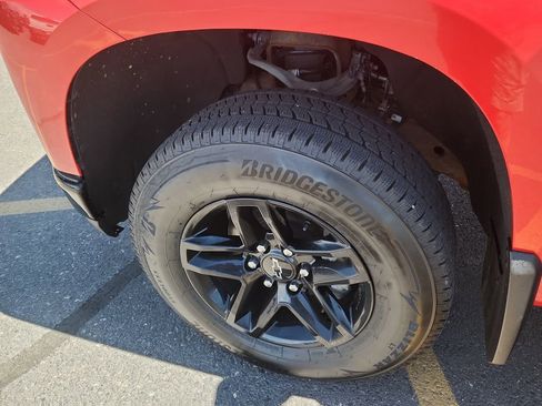 Used 2022 Chevrolet Silverado 1500 LT Trail Boss image 20