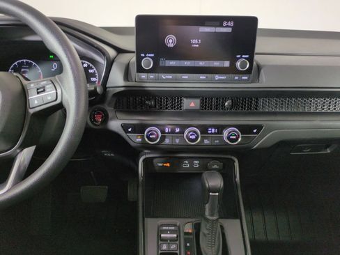 Used 2024 Honda CR-V EX image 17