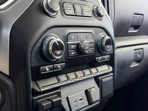 Used 2021 GMC Sierra 1500 Elevation AWD/4WD image 18