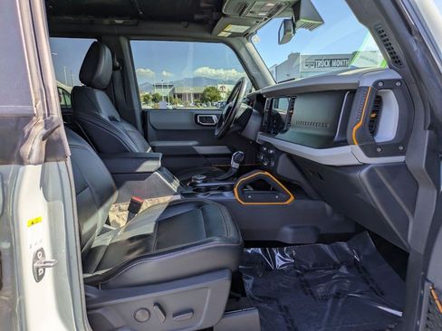 Used 2022 Ford Bronco Badlands AWD/4WD image 31
