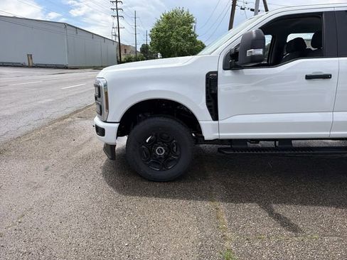 New 2026 Ford F250 XL w/ STX Appearance Package AWD/4WD image 10