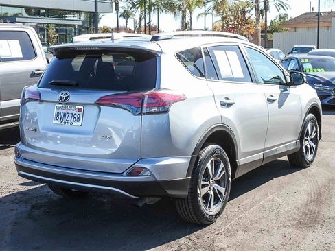 Used 2018 Toyota RAV4 XLE image 9